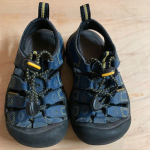 Keene toddler waterproof sandals